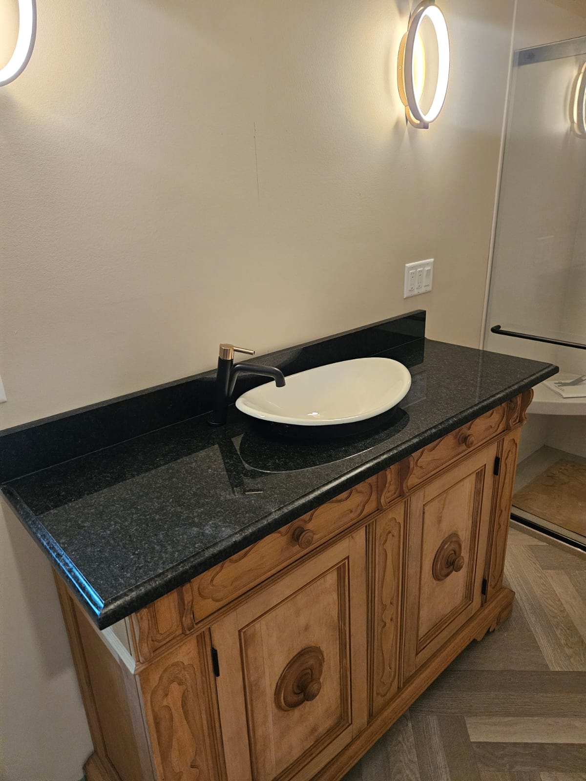 Quartz bathroom vanity